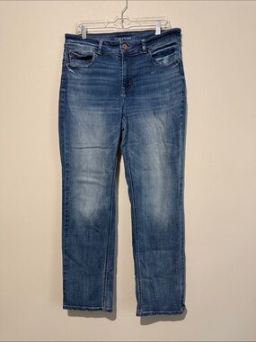 Maurices Women's Medium Blue Straight Leg Jeans